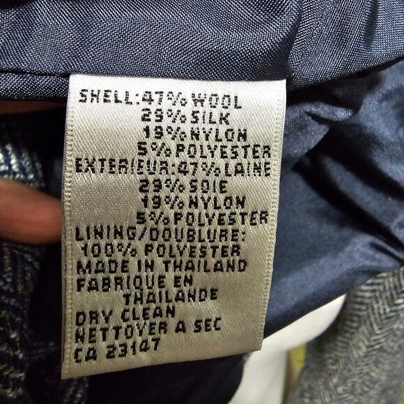 Talbots Herringbone Blazer Wool/Silk Blend Pockets Women's Size 2P Career Work - Picture 7 of 7